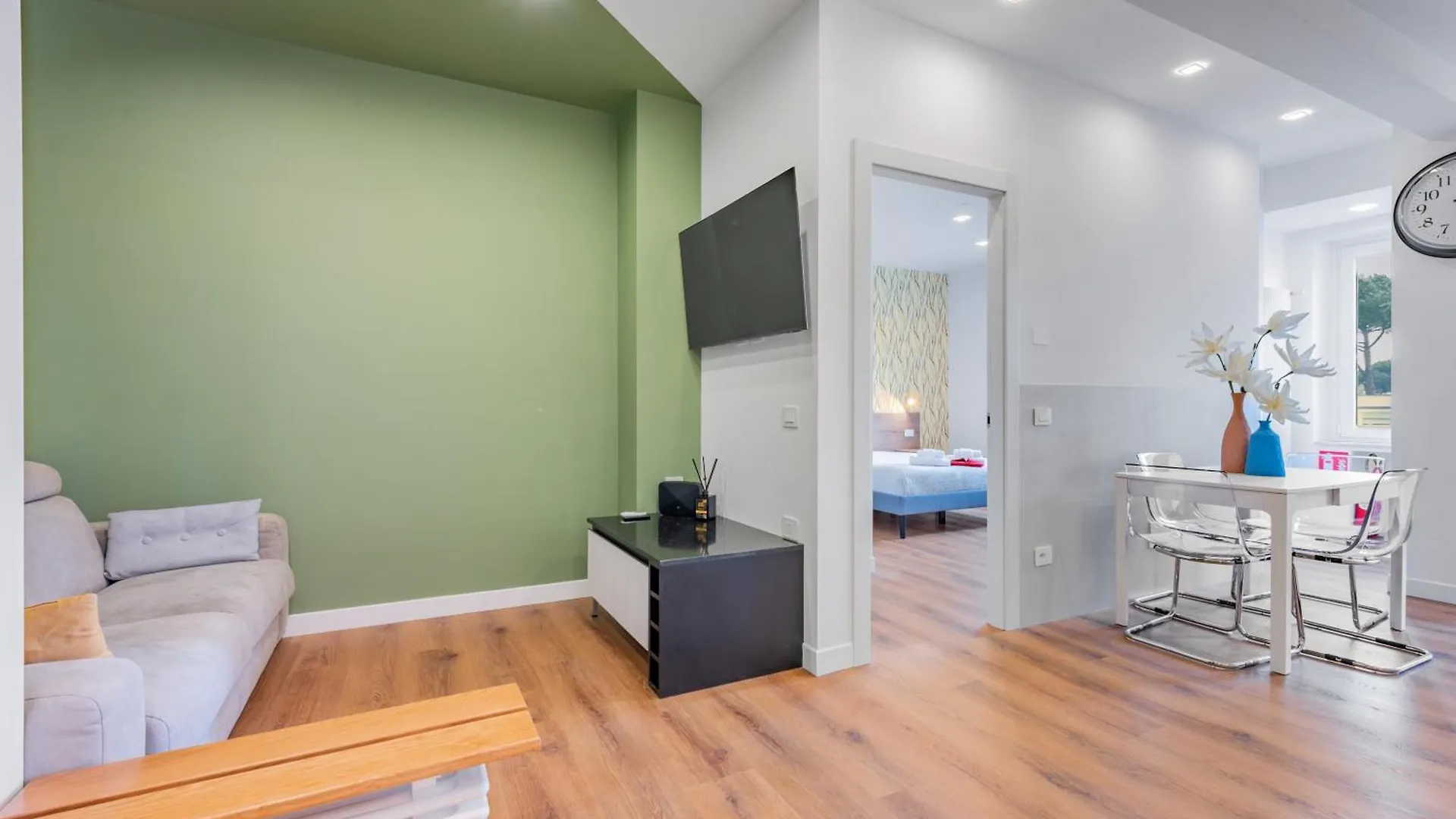 Casa Vacanze Delina- Luxury Apartment Metro A Rom Italien