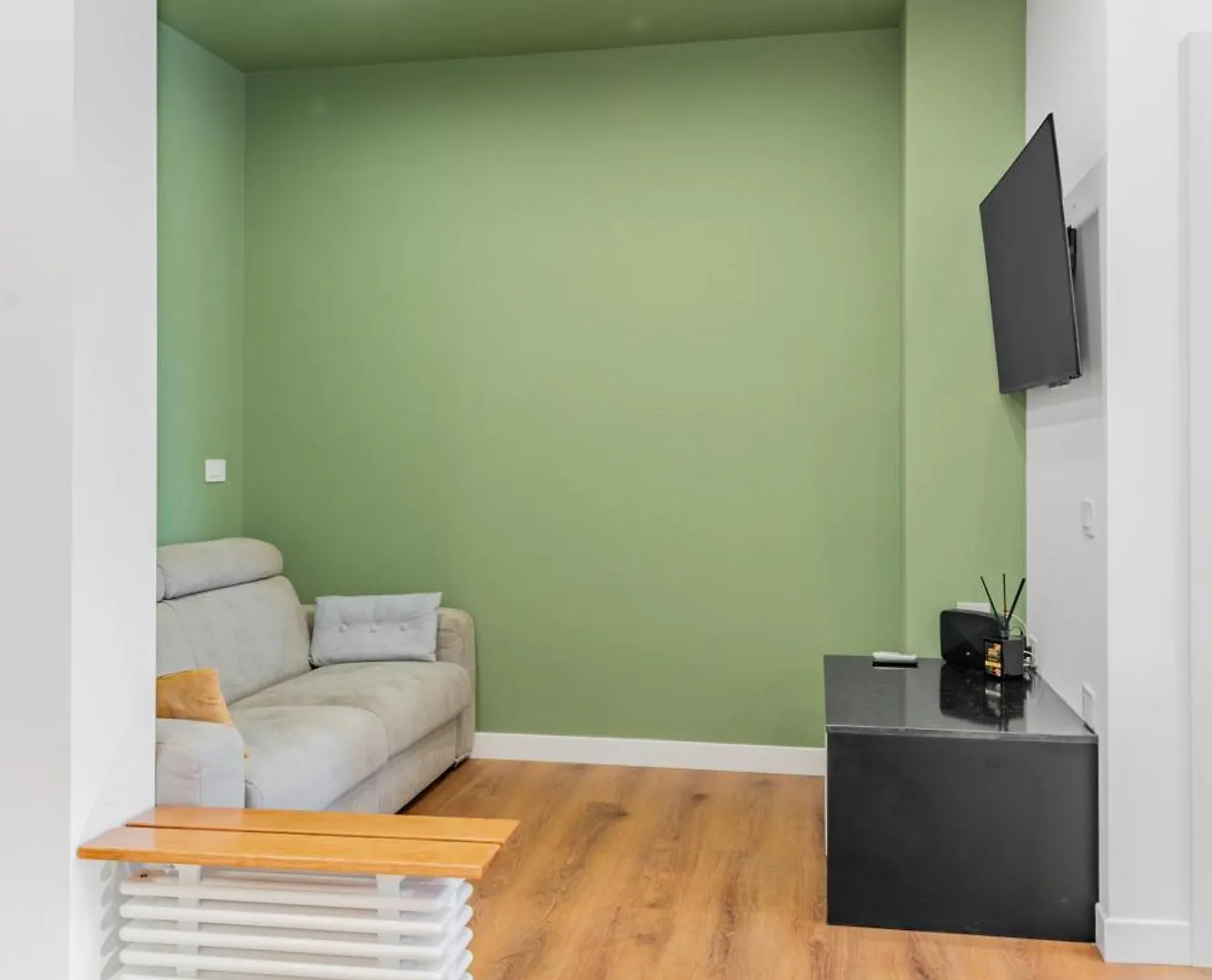 Casa Vacanze Delina- Luxury Apartment Metro A Rom 0*,  Italien