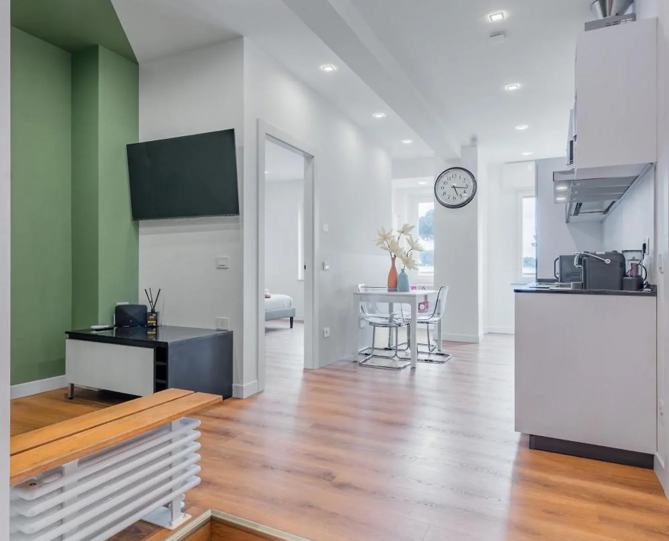 Casa Vacanze Delina- Luxury Apartment Metro A Rom
