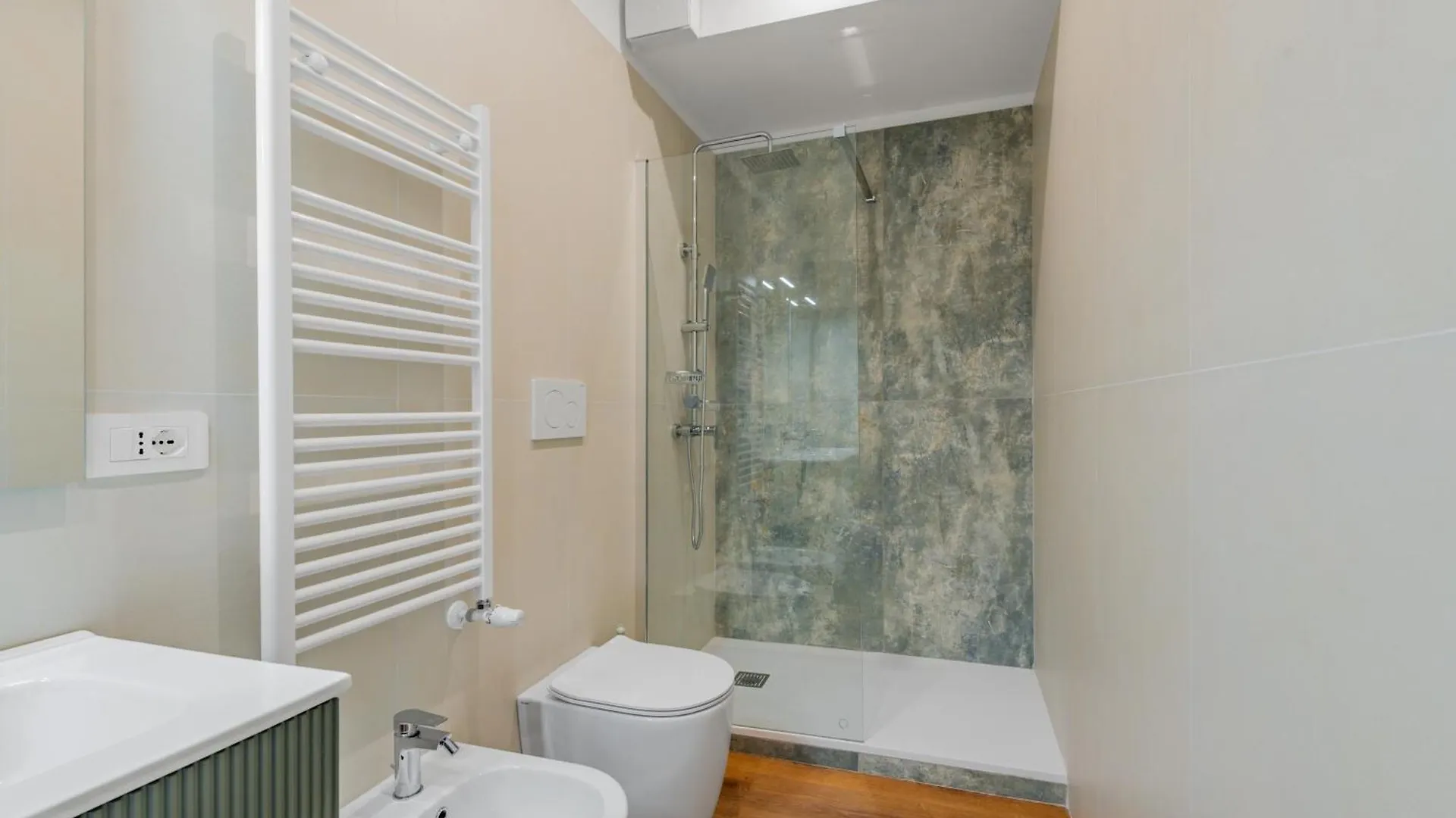 Casa Vacanze Delina- Luxury Apartment Metro A Rome